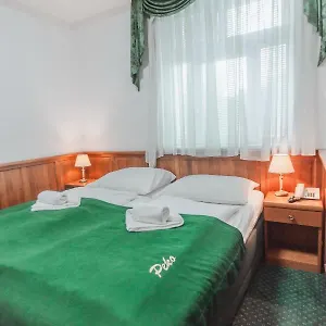 Отель Peko